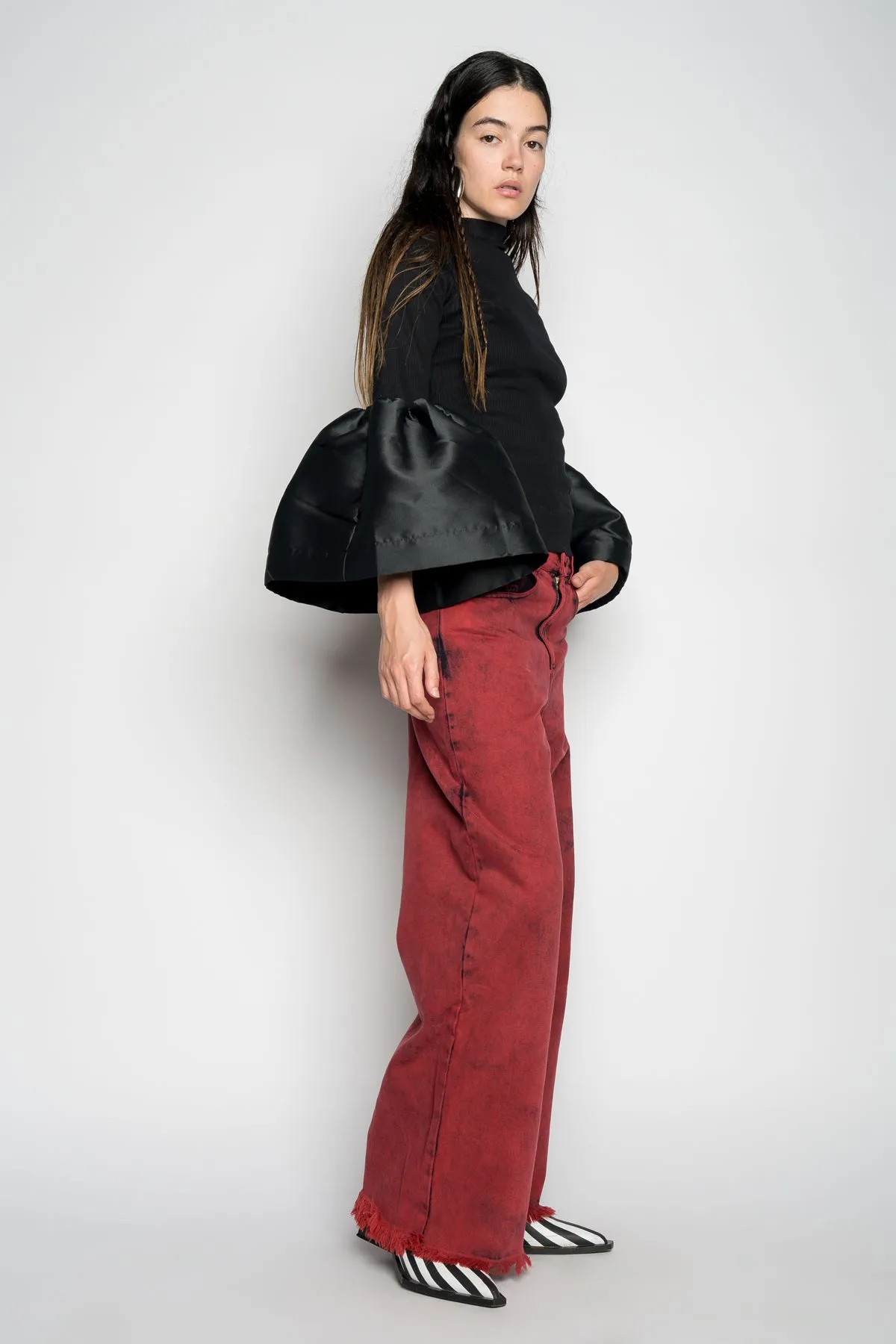 BLACK TURTLENECK PUFF SLEEVE TOP