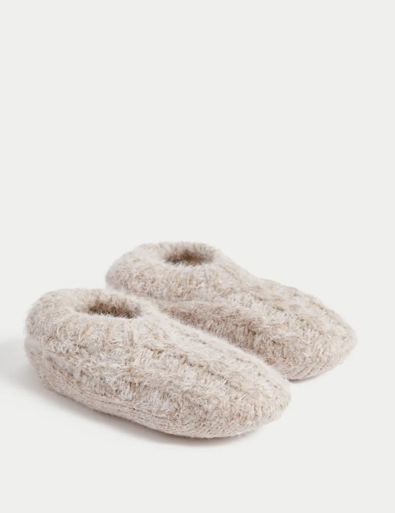 Cable Knit Low Cut Slipper Socks