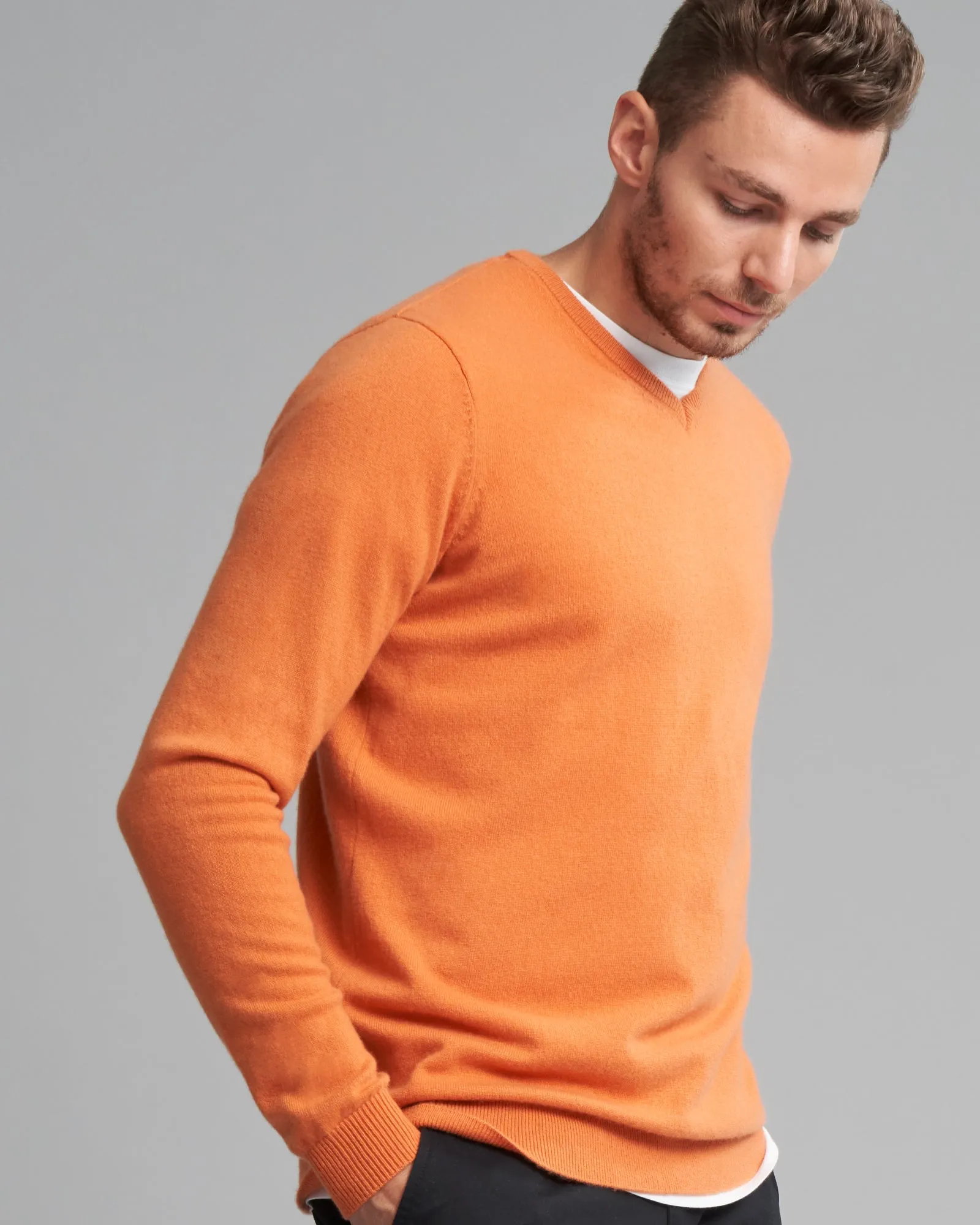 CASHMERE PEGASUS VEE
