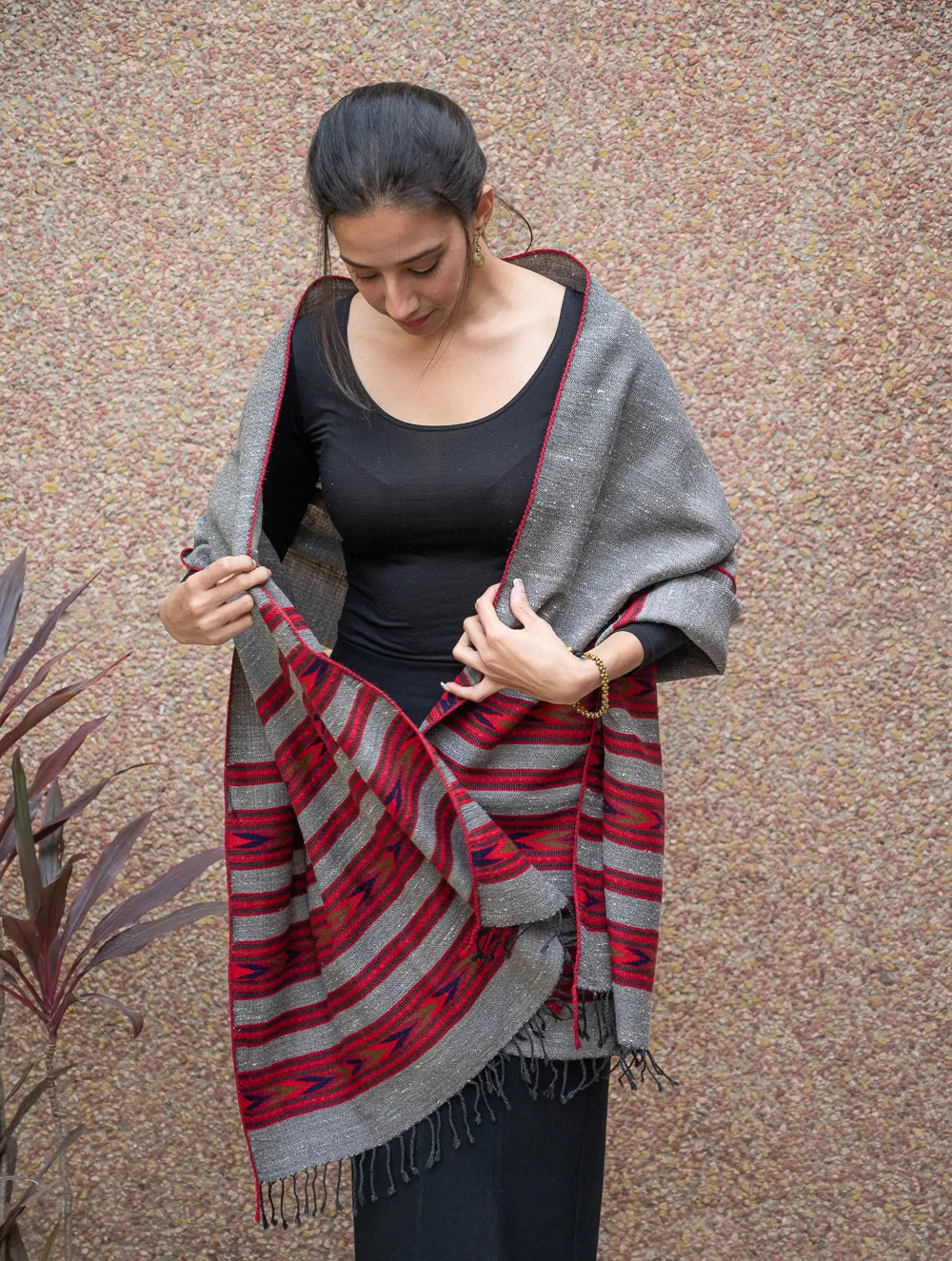 Exclusive, Soft Himachal Wool Stole - 6 Panels, Grey