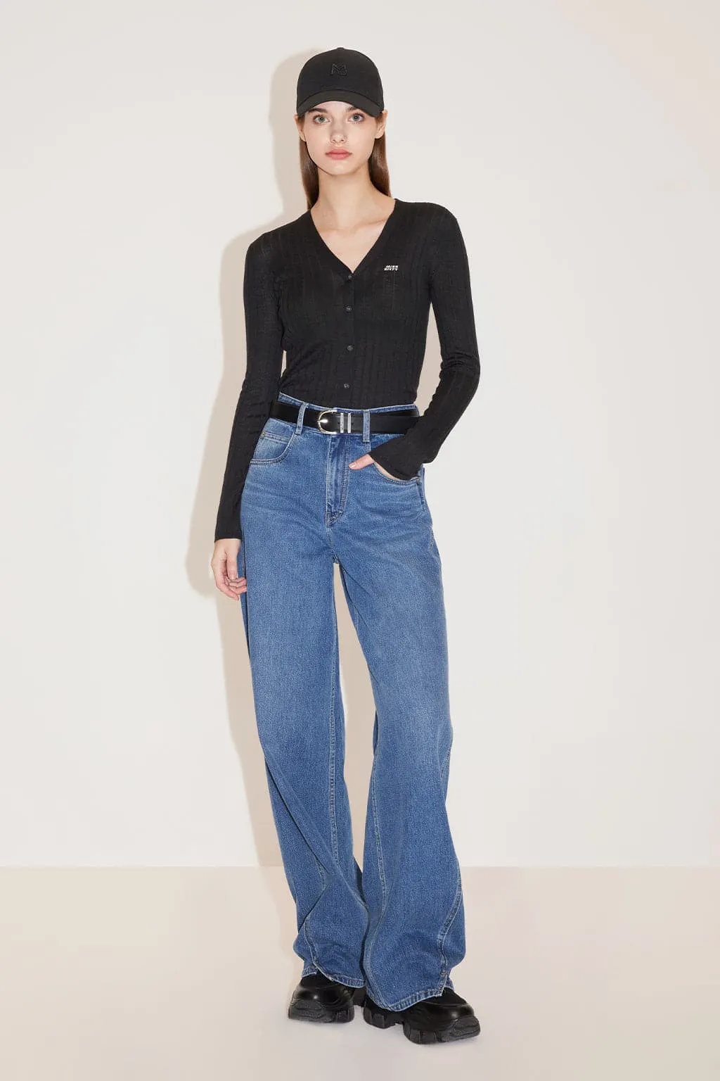 V-Neck Embroidered Slim Woolen Jacket