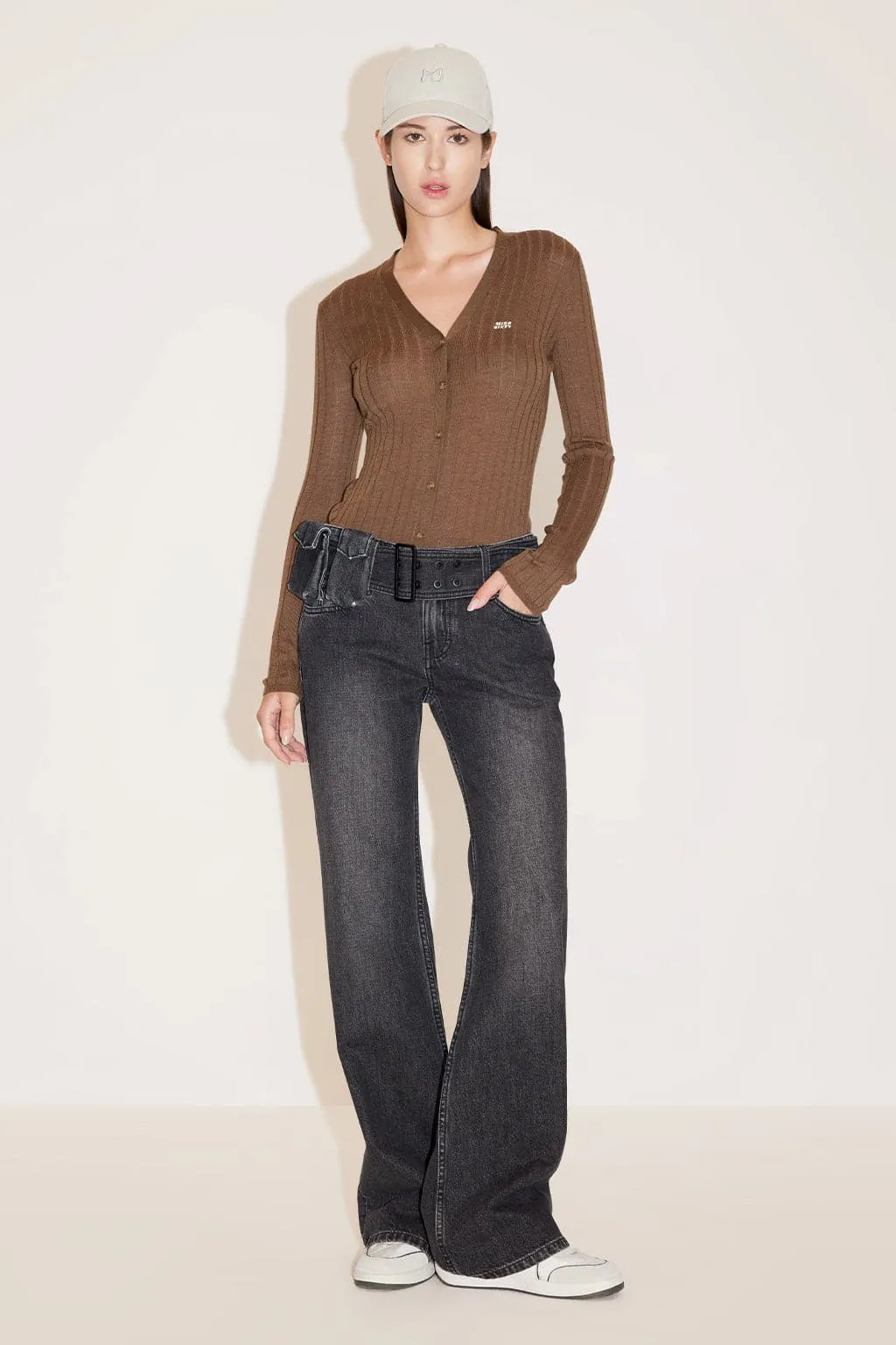 V-Neck Embroidered Slim Woolen Jacket